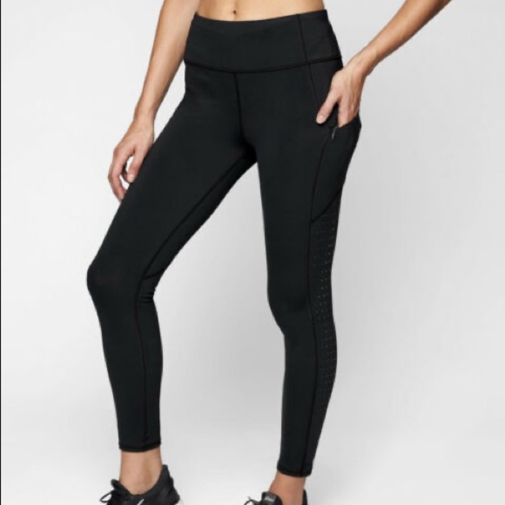 Athleta Laser cut contender tight (black))